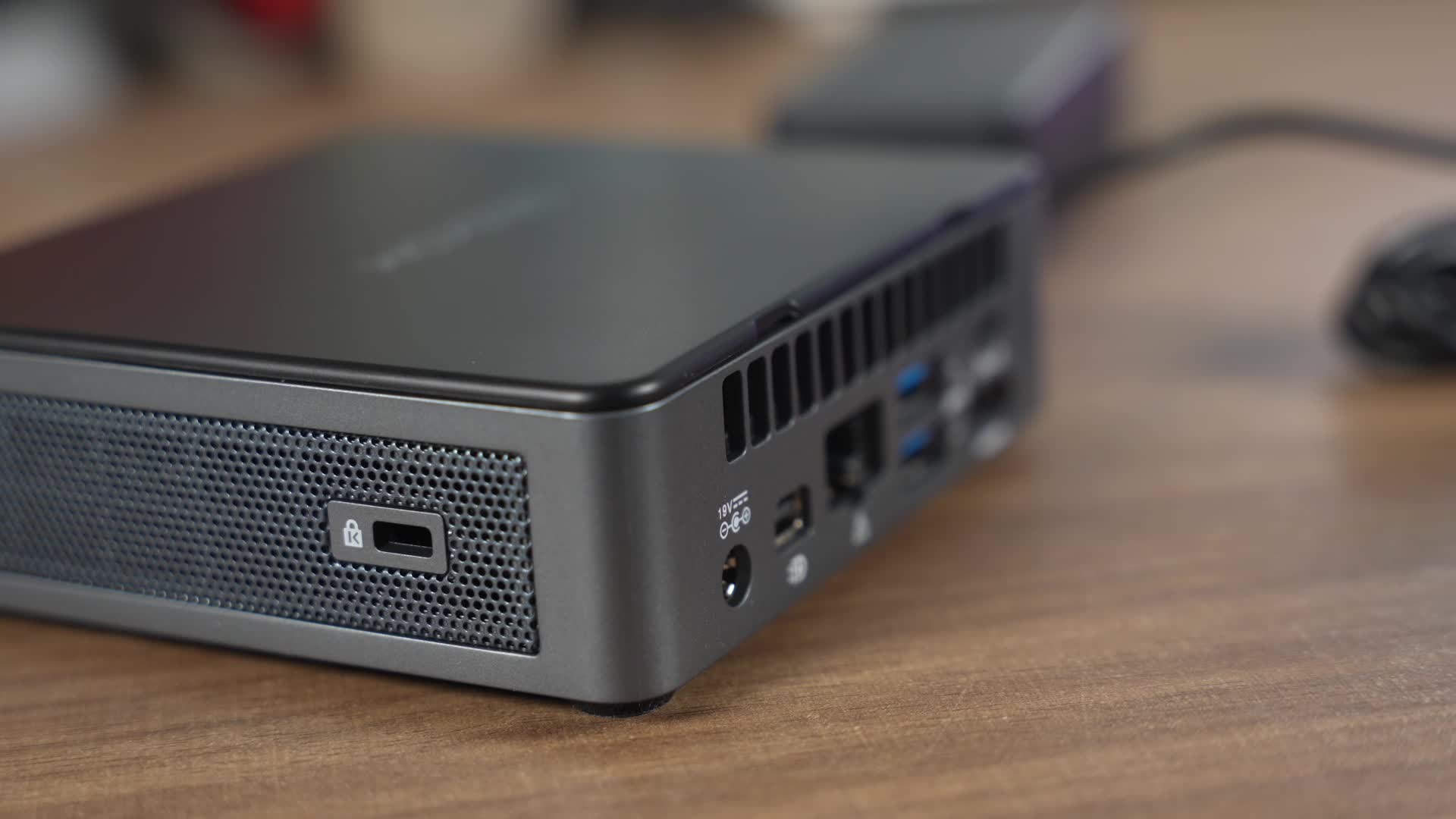 Pc, Test, Desktop, Ssd, Computer, Timm Mohn, mini-pc, Mini PC, USB C, Wi-Fi 6, Geekom, Windows 11 Pro, HDMI 2.0, Bluetooth 5.2, Office PC, DisplayPort 1.4, DDR4 RAM, SD Kartenleser, Kompakt PC, Geekom Air12 2026 Edition, Intel Pentium Gold 7505