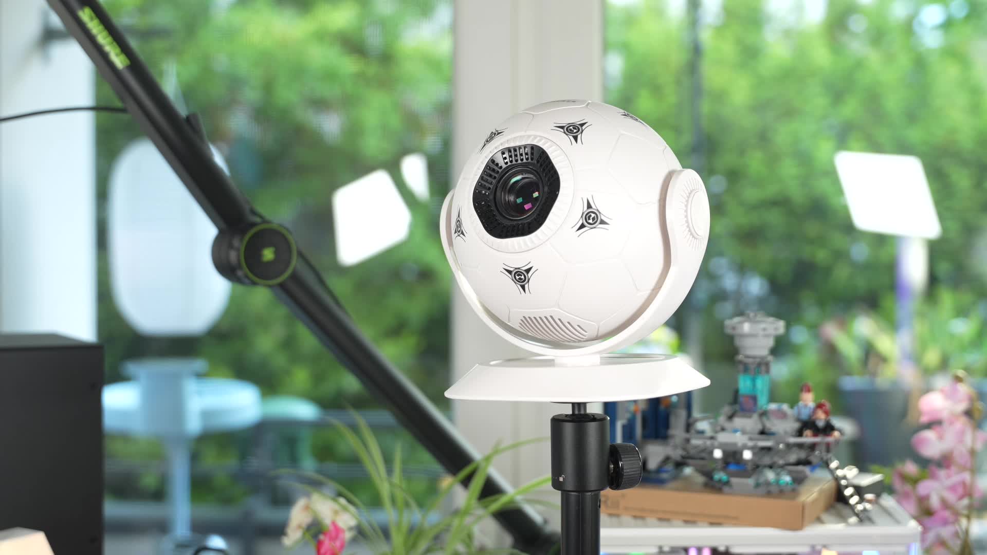 Gaming, Amazon, Netflix, Video, Test, Timm Mohn, Beamer, Projektor, Hdmi, Android 14, Lüfter, 720p, Weltmeisterschaft, Bildschärfe, ANSI-Lumen, Keystone-Korrektur, Magcubic HY300F, Audio-Delay